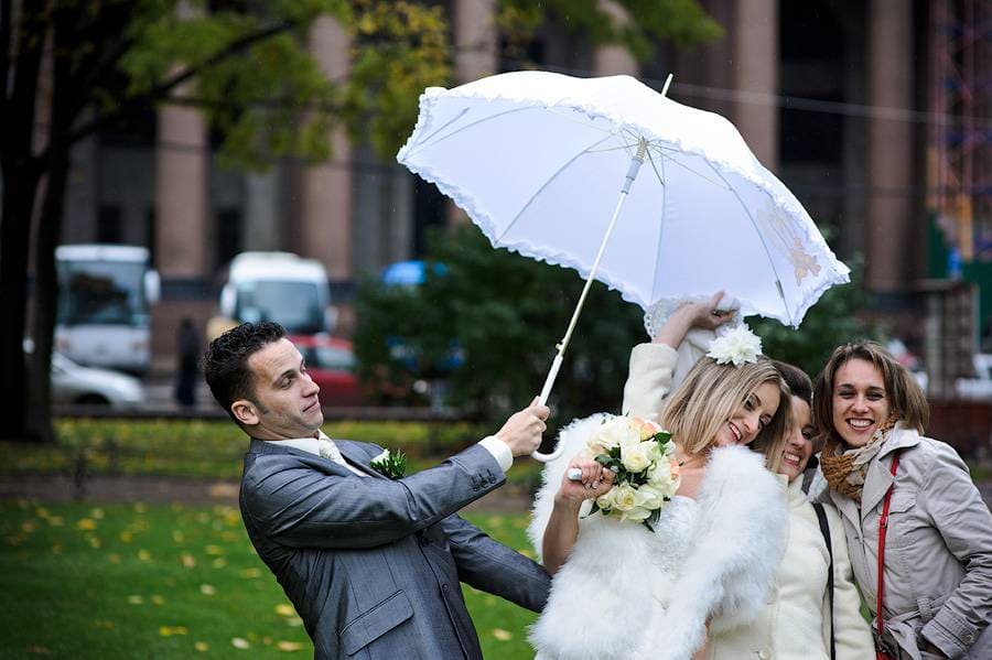 Свадьба в дождь: как спасти праздник?